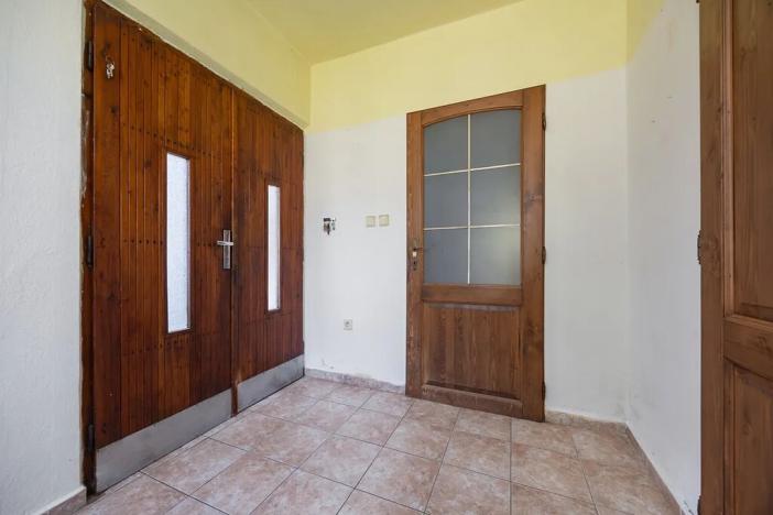 Prodej rodinného domu, Strančice, 193 m2