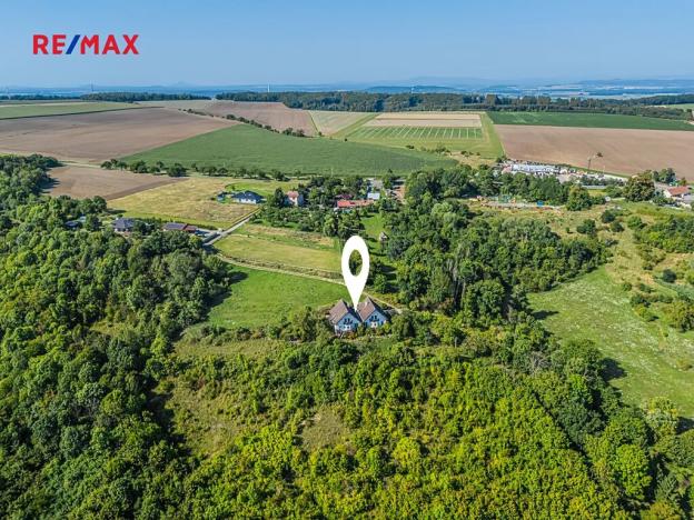 Prodej rodinného domu, Vinařice, 382 m2