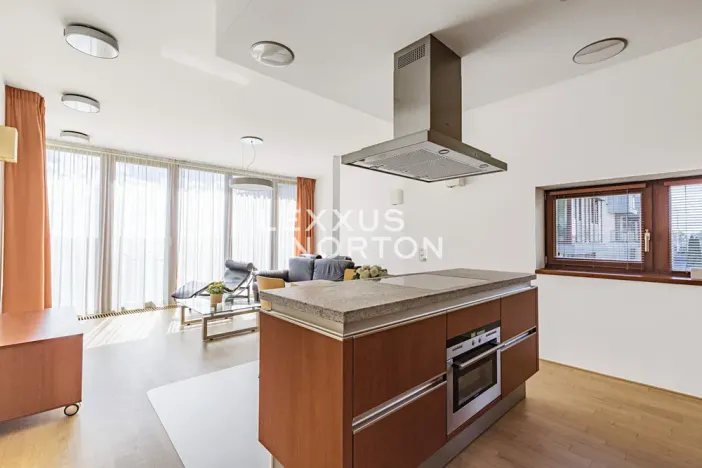 Pronájem bytu 2+kk, Praha - Břevnov, Šermířská, 61 m2