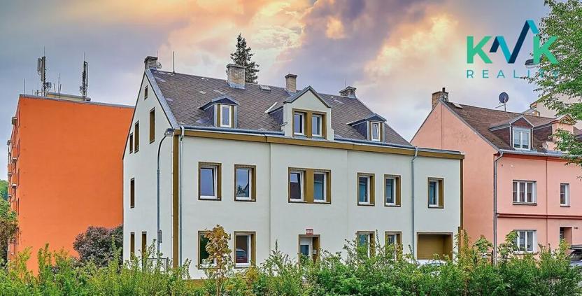 Prodej bytu 3+1, Karlovy Vary, U Trati, 80 m2