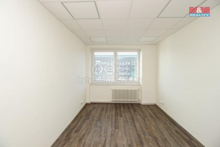 Pronájem kanceláře, Opava - Předměstí, Těšínská, 30 m2