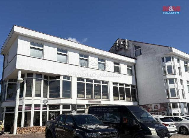 Pronájem kanceláře, Pardubice - Rosice, generála Svobody, 152 m2