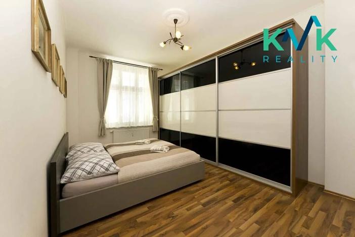 Prodej apartmánu, Karlovy Vary, K. Čapka, 593 m2