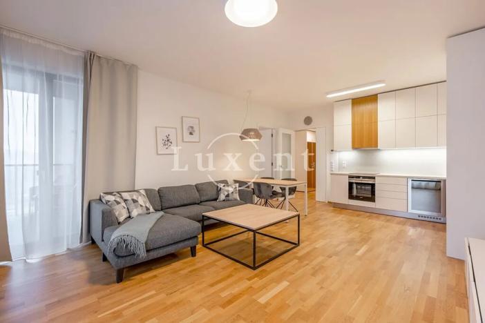 Pronájem bytu 2+kk, Praha - Holešovice, Sanderova, 62 m2