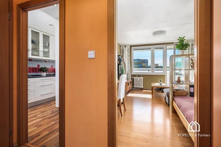 Prodej bytu 3+1, Praha - Stodůlky, Husníkova, 71 m2