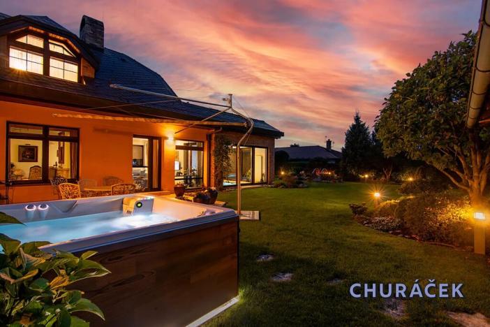 Prodej rodinného domu, Ohrobec, Oblouková, 446 m2