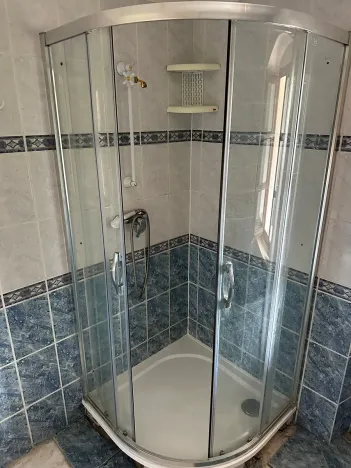 Prodej komerční nemovitosti, Povrly, Lysá, 635 m2