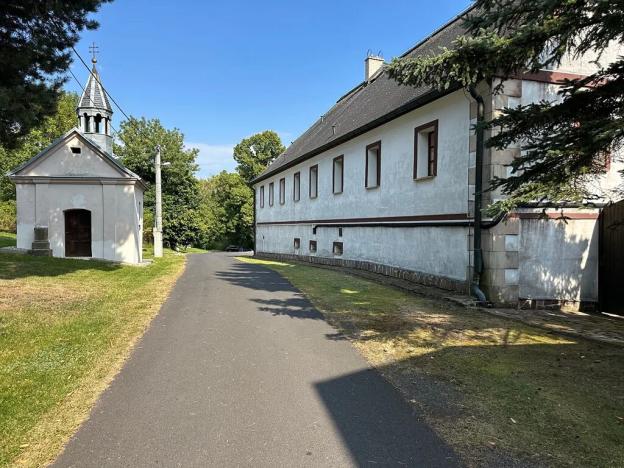 Prodej komerční nemovitosti, Povrly, Lysá, 635 m2