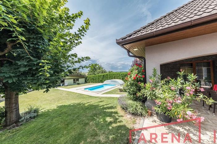 Prodej rodinného domu, Krumvíř, 220 m2