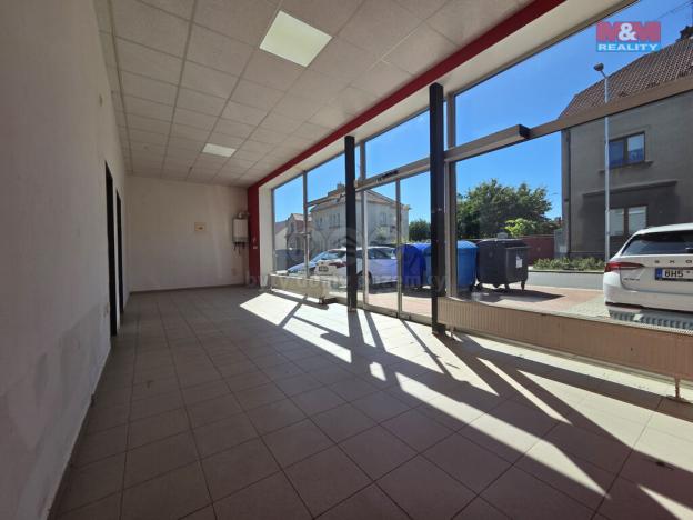 Pronájem obchodního prostoru, Kolín - Kolín IV, Jaselská, 114 m2