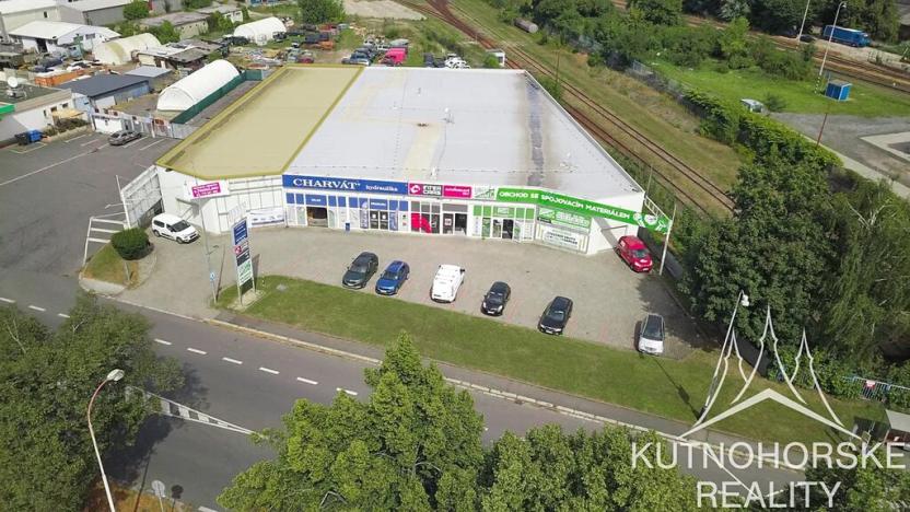 Pronájem obchodního prostoru, Kolín, Havlíčkova, 200 m2