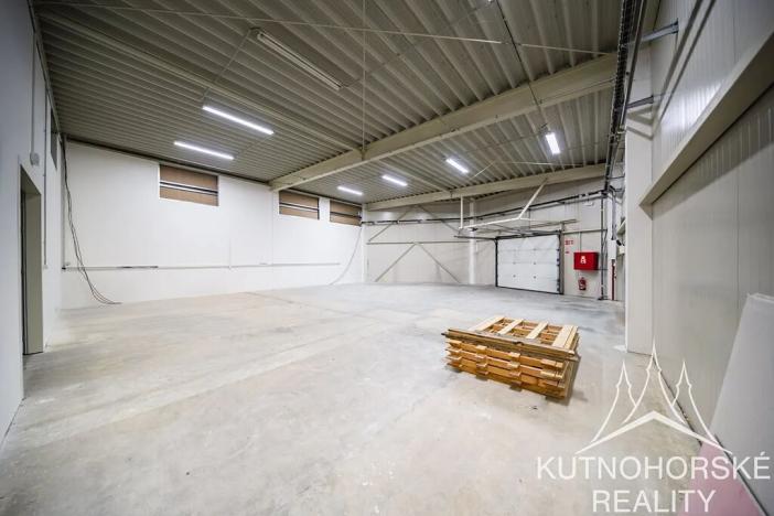 Pronájem skladu, Kolín, Havlíčkova, 541 m2