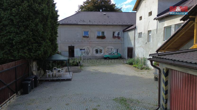 Pronájem bytu 2+kk, Habry, Žižkovo nám., 40 m2