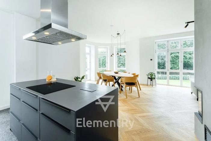 Pronájem bytu 4+kk, Hradec Králové, Heřmanova, 137 m2