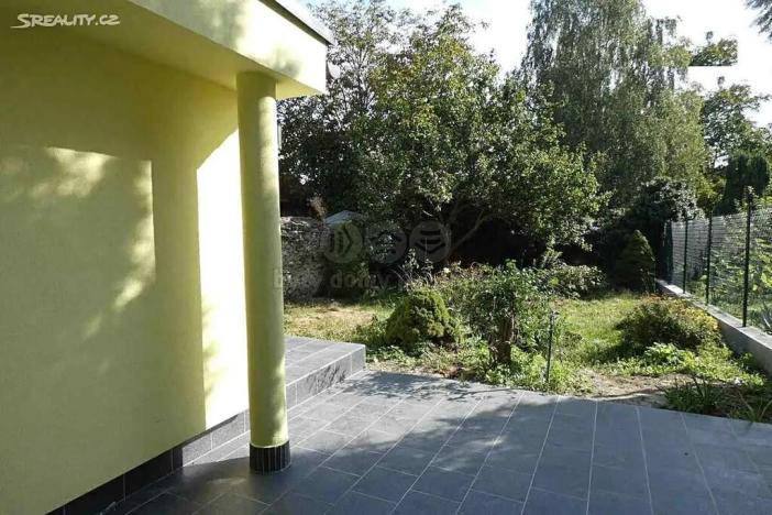 Prodej vícegeneračního domu, Týnec nad Labem, Masarykovo náměstí, 159 m2