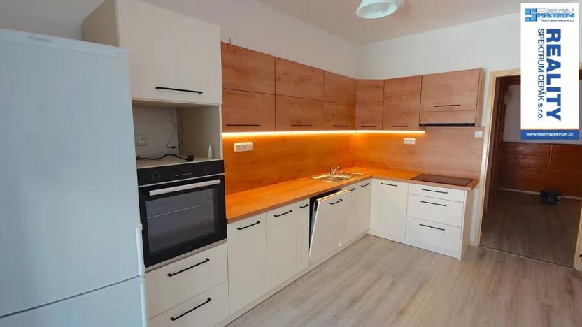 Pronájem bytu 3+1, České Budějovice, Jeronýmova, 108 m2