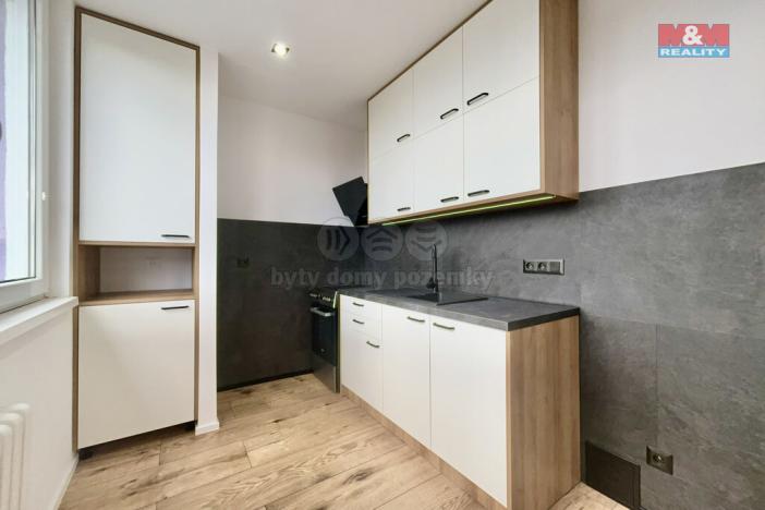 Pronájem bytu 1+1, Napajedla, Nábřeží, 32 m2