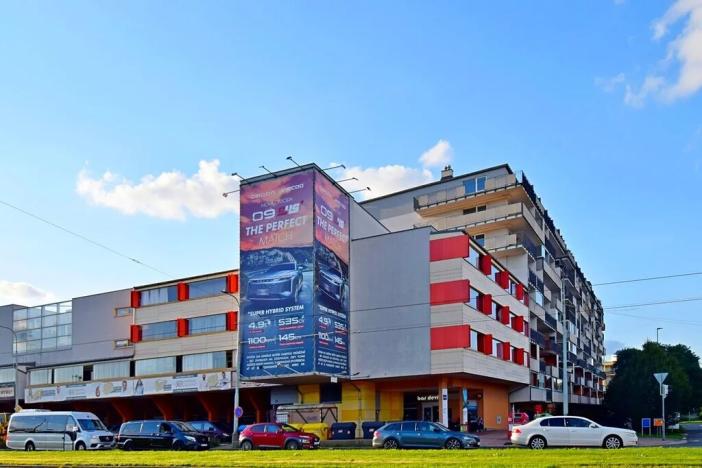 Pronájem bytu 1+kk, Praha - Vysočany, Poděbradská, 50 m2