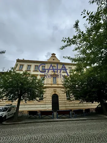 Prodej kanceláře, Kyjov, třída Komenského, 2396 m2