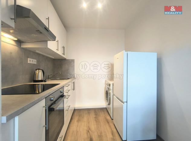 Pronájem bytu 2+kk, Kladno, Vašíčkova, 40 m2