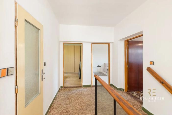 Prodej vícegeneračního domu, Praha - Záběhlice, Střemchová, 348 m2