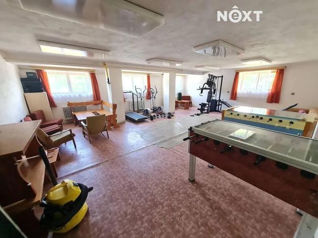 Prodej obchodního prostoru, Frymburk, 750 m2