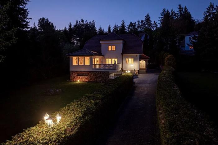 Prodej rodinného domu, Družec, V Zátiší, 289 m2