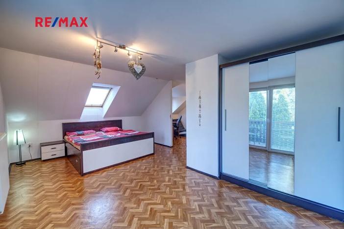 Pronájem rodinného domu, Cerhovice, Mayerova, 194 m2