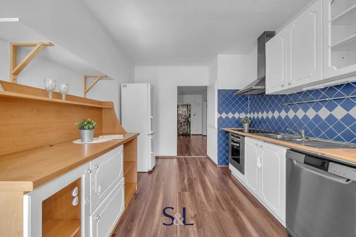 Prodej bytu 3+1, Praha - Břevnov, Sartoriova, 108 m2