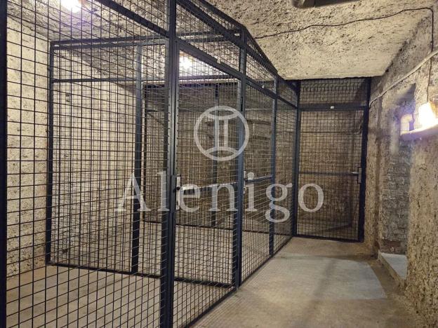 Prodej komerční nemovitosti, Praha - Žižkov, Kubelíkova, 4 m2