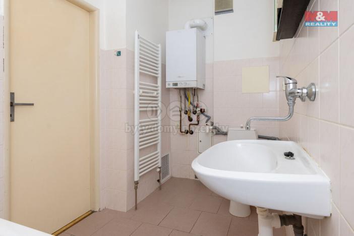 Prodej bytu 1+1, Sezemice, Spojovací, 36 m2