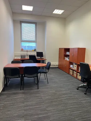 Pronájem kanceláře, Praha - Holešovice, Jankovcova, 68 m2