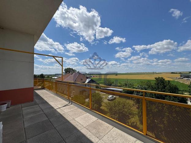 Prodej bytu 3+kk, Pohořelice, Znojemská, 96 m2