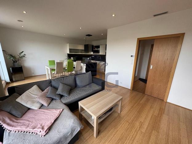 Prodej bytu 3+kk, Pohořelice, Znojemská, 96 m2