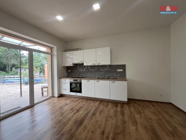Pronájem bytu 2+1, Otrokovice, Hložkova, 59 m2