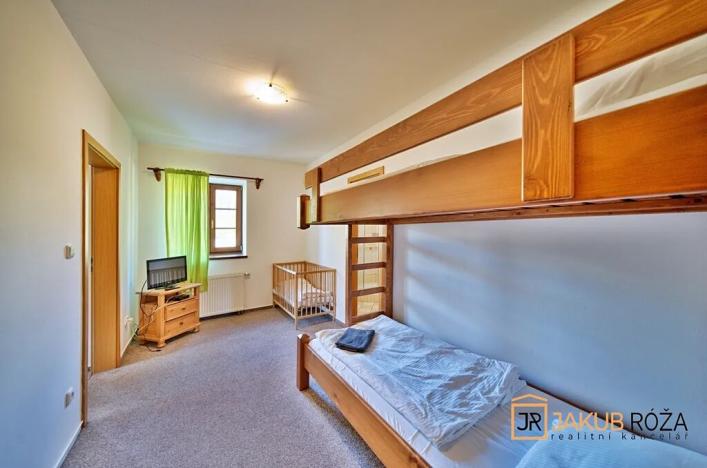 Prodej ubytování, Černý Důl, 377 m2