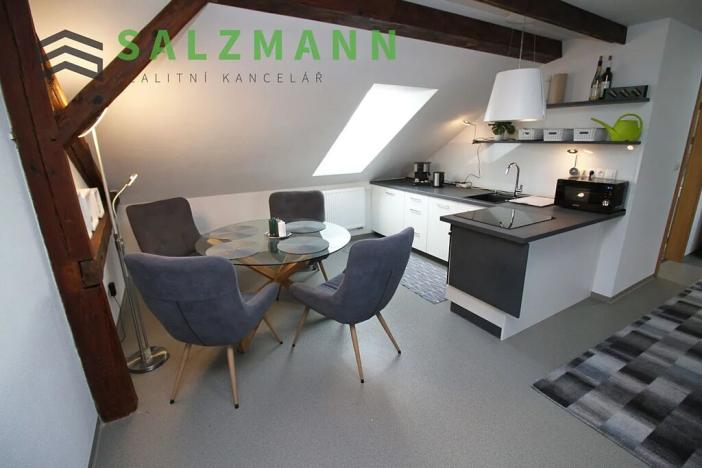 Prodej rodinného domu, Horšovský Týn, 320 m2