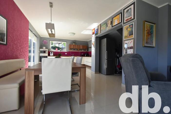 Prodej vícegeneračního domu, Otovice, Na Louce, 280 m2