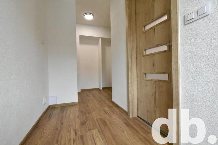 Prodej bytu 2+1, Horní Slavkov, Poštovní, 60 m2