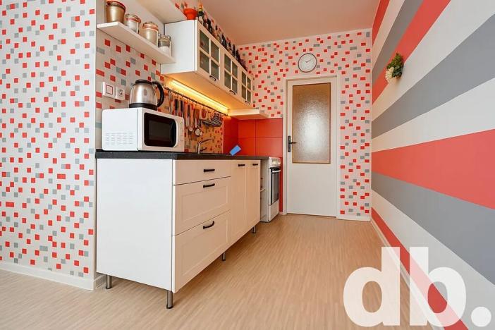 Prodej bytu 2+1, Karlovy Vary, Lidická, 63 m2