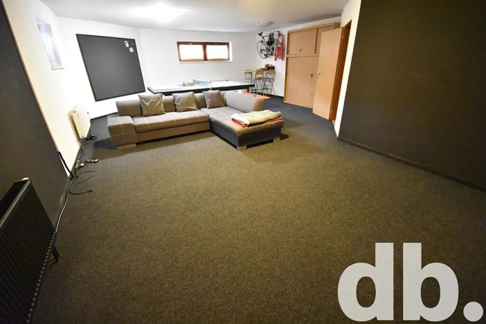 Prodej rodinného domu, Sadov, 366 m2