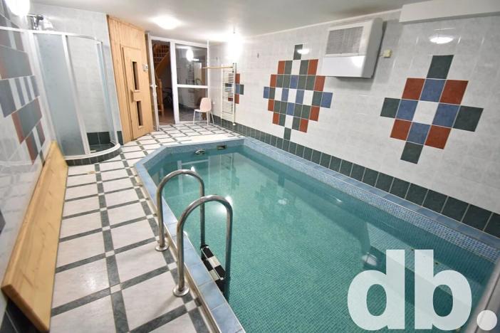 Prodej rodinného domu, Karlovy Vary, Krokova, 280 m2