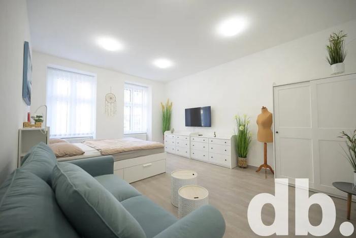 Prodej bytu 3+1, Karlovy Vary, Tržiště, 71 m2