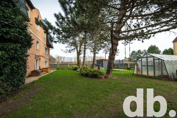 Prodej rodinného domu, Karlovy Vary, Vančurova, 260 m2