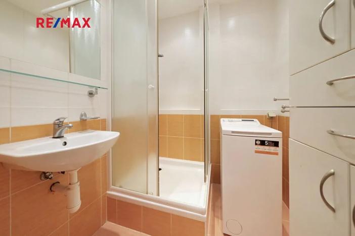 Prodej bytu 4+1, Praha - Chodov, Ledvinova, 79 m2