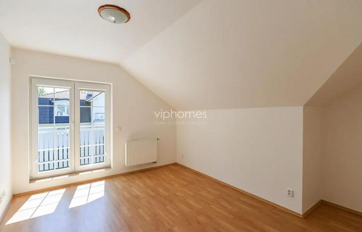 Pronájem vily, Průhonice, Pod Valem II., 260 m2