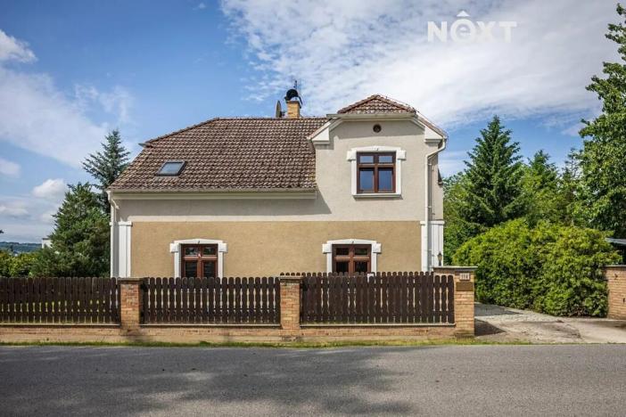 Prodej rodinného domu, Březno, 380 m2