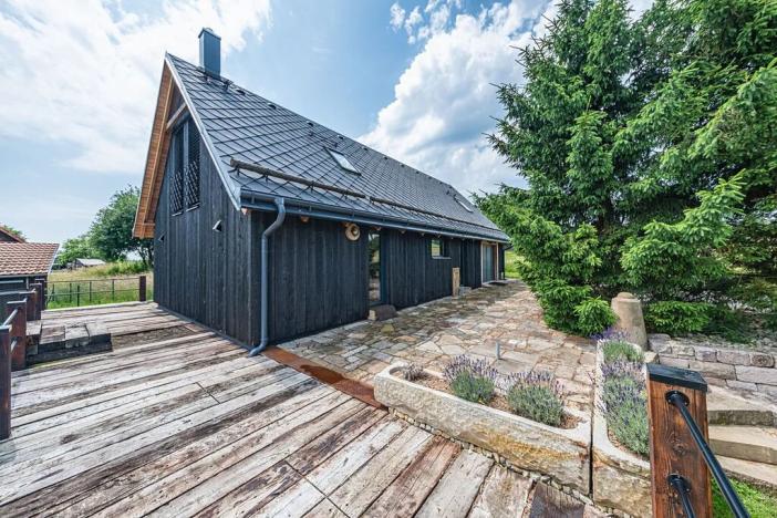 Prodej komerční nemovitosti, Úhlejov, 182 m2