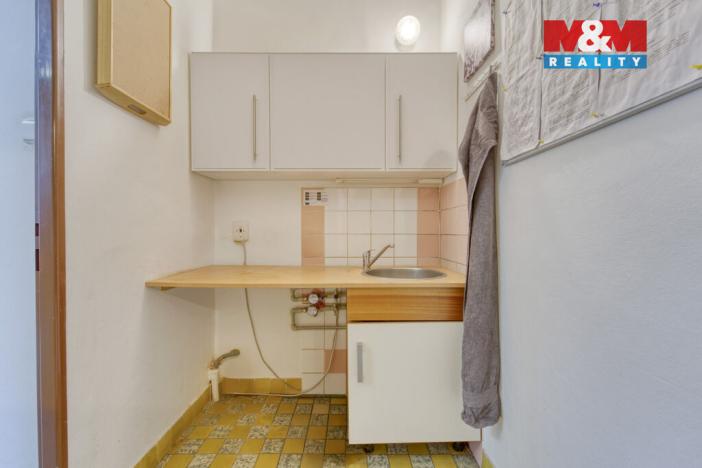 Pronájem skladu, Plzeň - Skvrňany, Dopravní, 288 m2