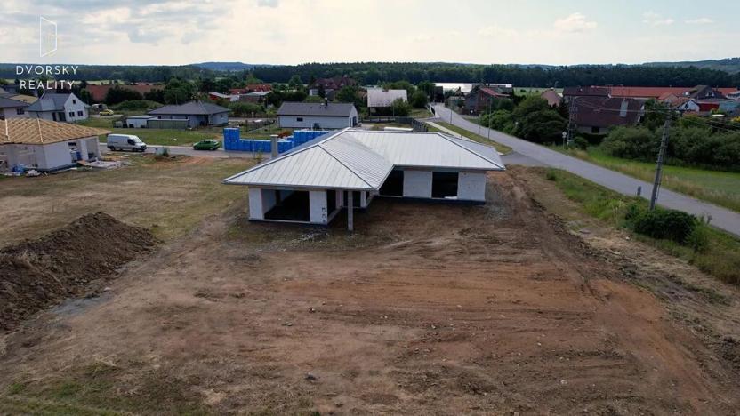 Prodej rodinného domu, Sukorady, 220 m2